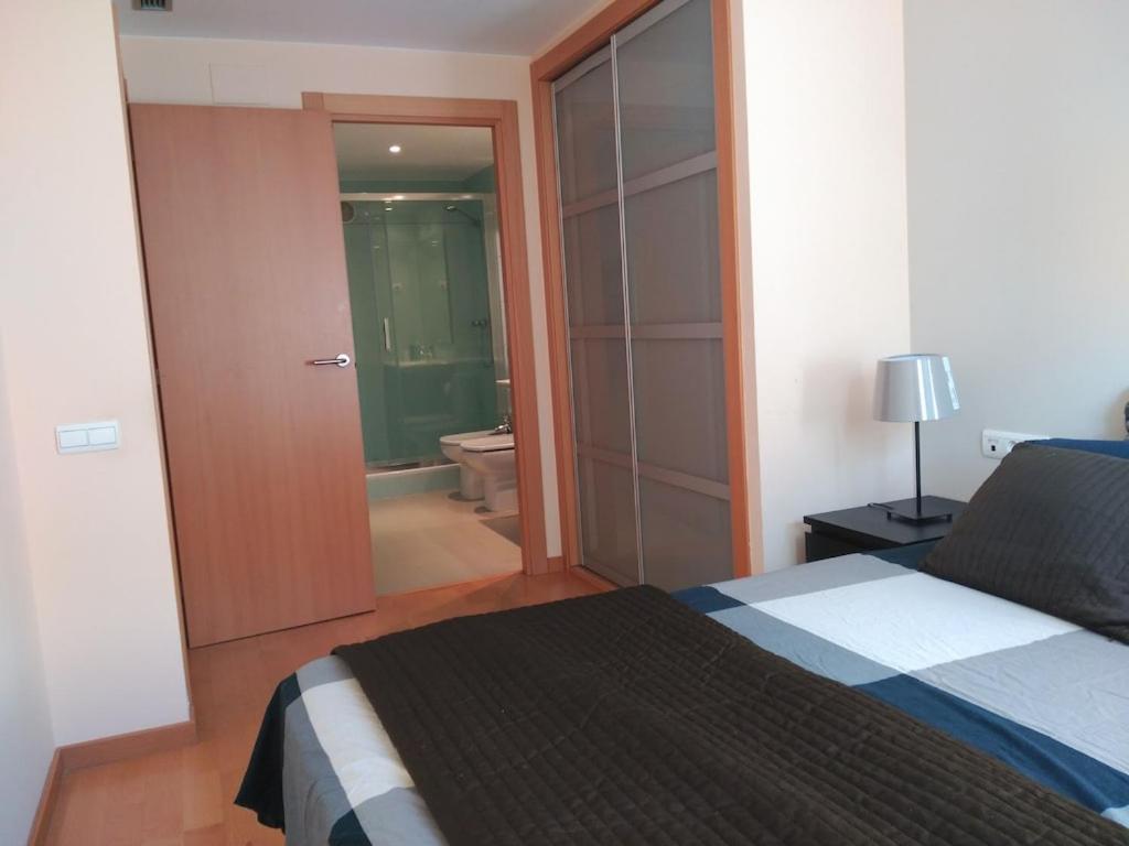 Luxury Flat, 3 Bedrooms, 2 Bathrooms And Swimming Pool Next To The Beach!! Sant Adria de Besos Exterior photo